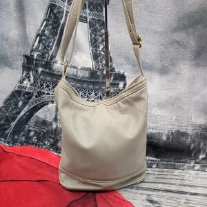 Ceri Hoover Nashville Leather Purse